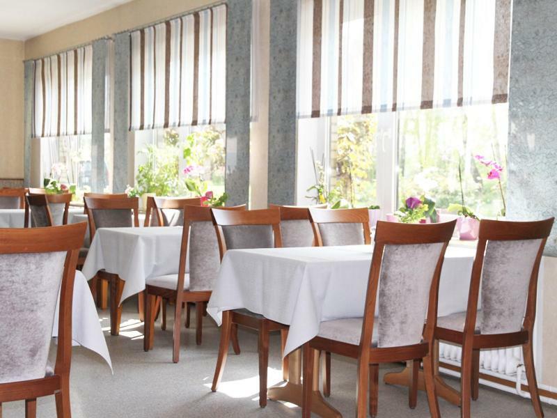 Hotel Gasthuus Spieskamer Hasselberg  Bagian luar foto