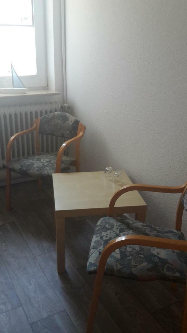 Hotel Gasthuus Spieskamer Hasselberg  Bagian luar foto