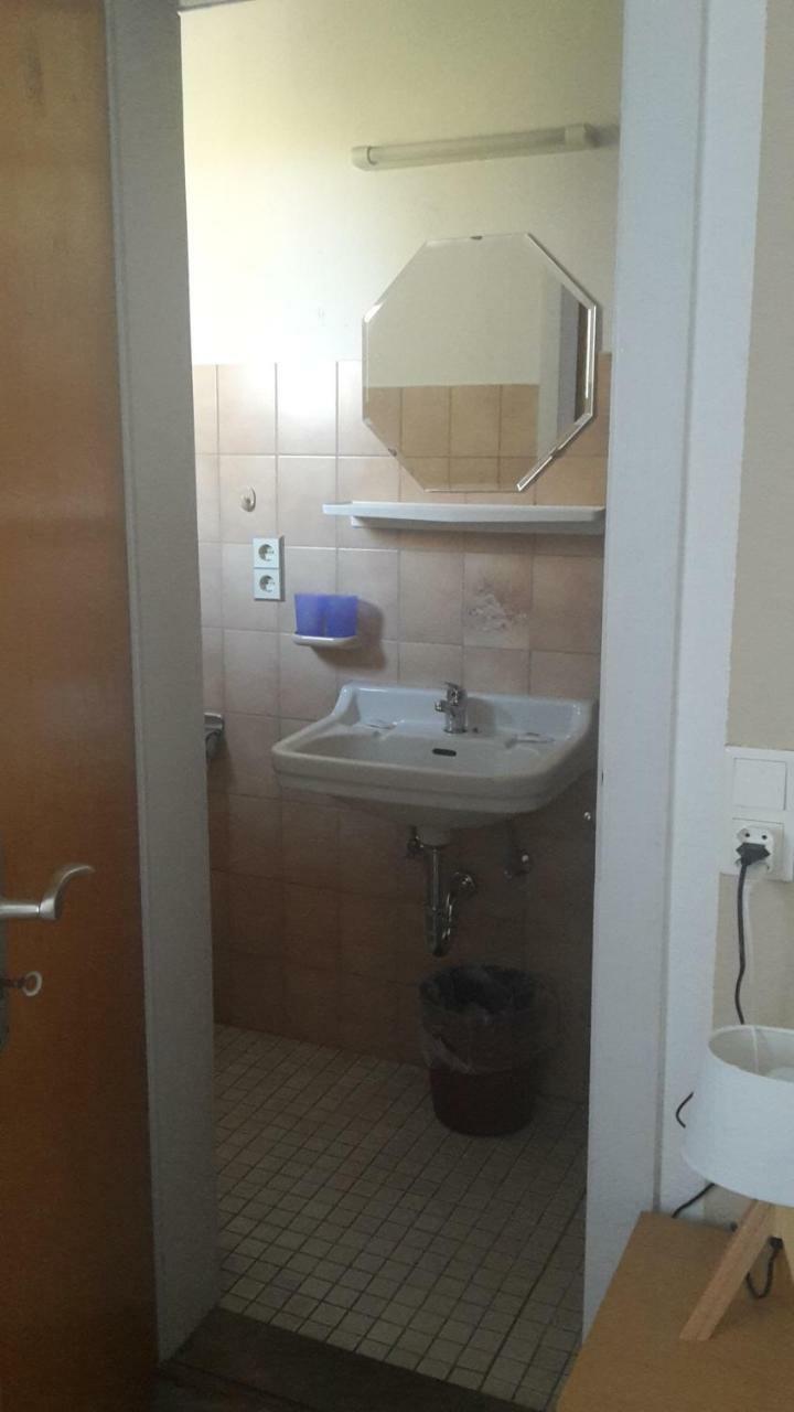 Hotel Gasthuus Spieskamer Hasselberg  Bagian luar foto