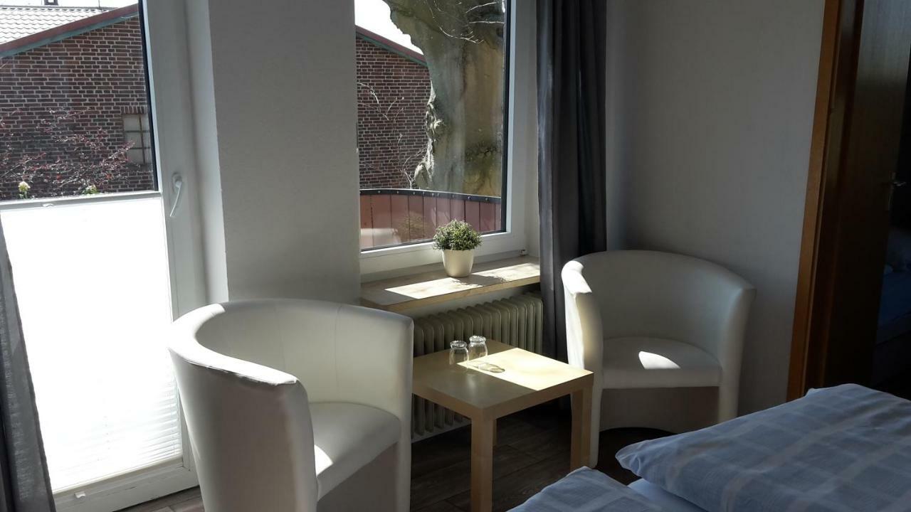 Hotel Gasthuus Spieskamer Hasselberg  Bagian luar foto