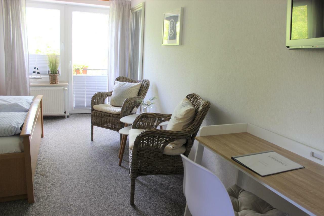 Hotel Gasthuus Spieskamer Hasselberg  Bagian luar foto